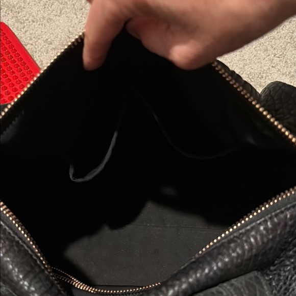 Alexander Wang Elegant Black Leather Handbag - Picture 3 of 4